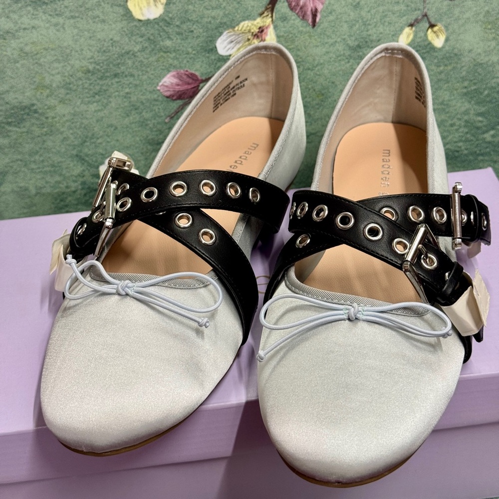 Madden Girl 
Pearll Cross band Ballet Flats